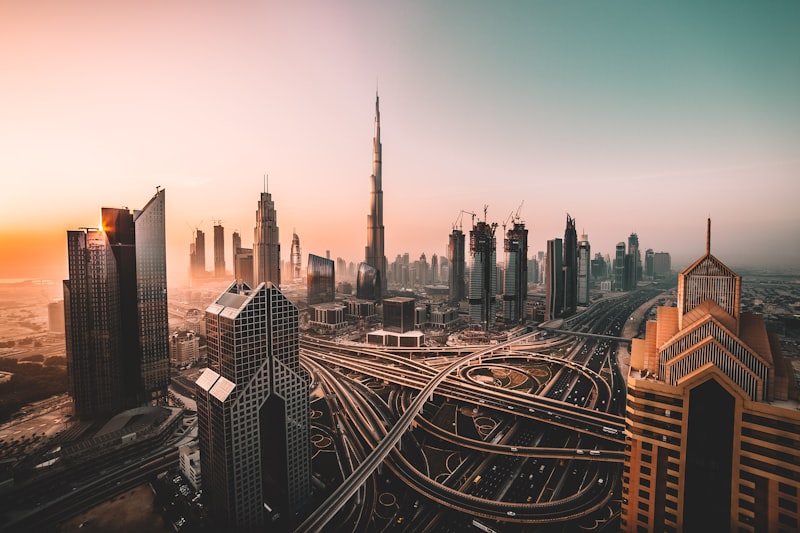 Explore Dubai — Luxury Experience